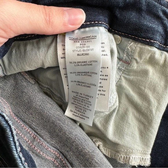 Good American Good Legs Crop Jeans In Blue260 15 - Picture 5 of 7